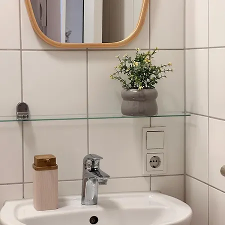 Sonnenblick In Schoeneberg - Naehe Ku'damm *