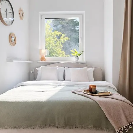 Sonnenblick In Schoeneberg - Naehe Ku'damm *