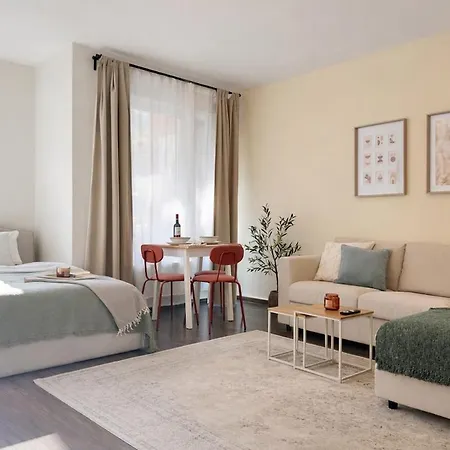 Apartamento Sonnenblick In Schoeneberg - Naehe Ku'damm Berlim