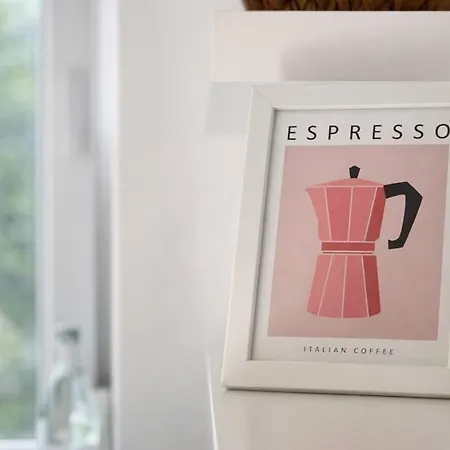 Sonnenblick In Schoeneberg - Naehe Ku'damm Berlín