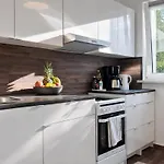 Sonnenblick In Schoeneberg - Naehe Ku'damm Lejlighed *