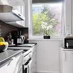 Apartment Sonnenblick In Schoeneberg - Naehe Ku'damm *